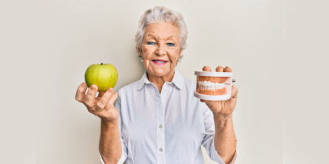 Right-Food-And-Eating-Habits-With-Your-Dentures