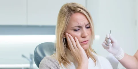Can-Crooked-Teeth-Cause-Jaw-Pain (1)
